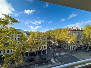 t4 à la vente -   69002  LYON 2EME ARRONDISSEMENT, surface 98 m2 vente t4 - UBI402239889